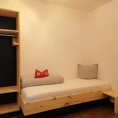 Kalvarienberg アパート