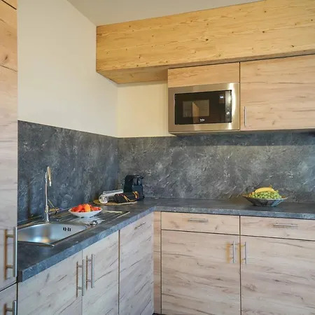 アパート Kalvarienberg ラディス